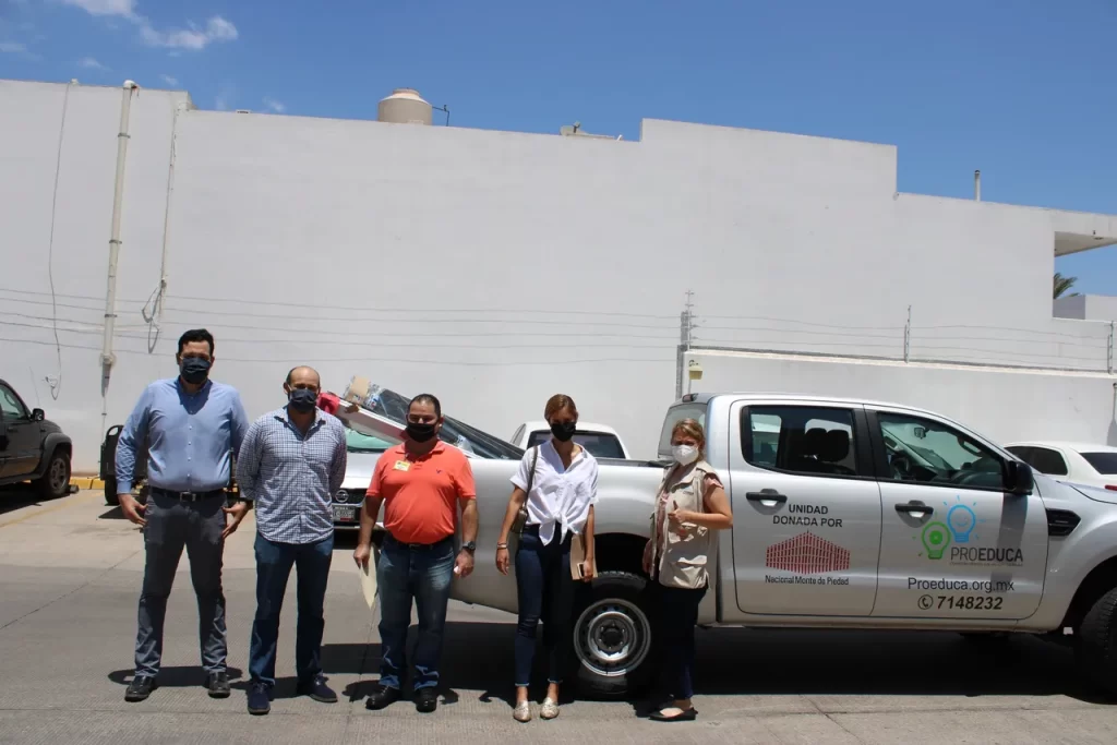 Lámparas donadas por Grupo Coppel
